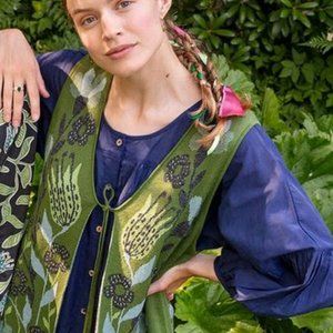 Gudrun Sjoden Vest size M  NEW-w/tag